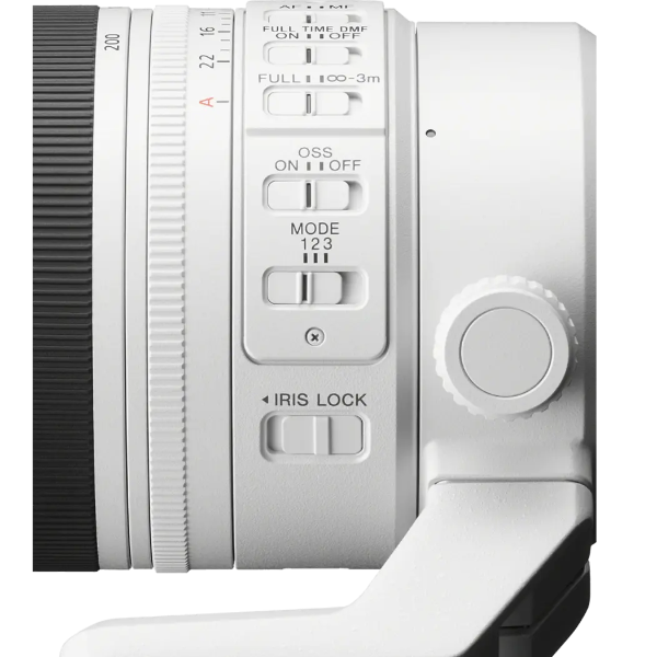 SEL70200GM2 Thumbnail 3